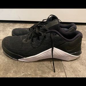 Nike Metcon 5 womens 8